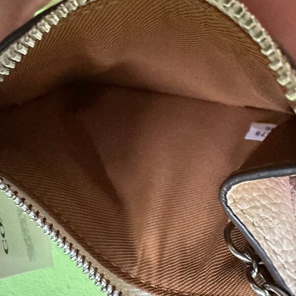 COACH STRAWBERRY PRINT LEATHER MINI SKINNY ID CASE:NWT STRAWBERRY/CHALK … - Picture 13 of 15